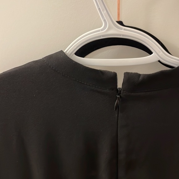 Black romper, lightweight, hardly worn - Picture 4 of 7